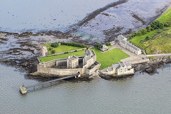 Blackness Castle