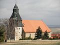 Katholische Kirche mit Ausstattung, Kirchhof mit barocken Grabmälern und Ummauerung