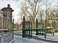 De brug, gezien naar het Vondelpark