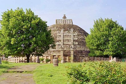 Stupa e madhe në Sanchi.