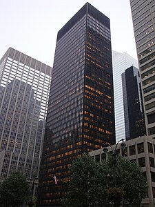 Het Seagram Building in 2009, gezien vanaf de kruising tussen 52nd Street en Park Avenue