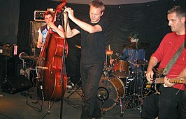 The Ex live in juni 2004