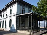 Bahnhof Richterswil, Dienstgebäude