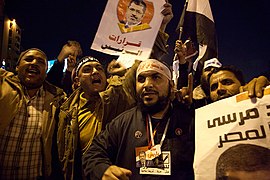 Unterstützer Mursis auf einer einige Kilometer vom Präsidentenpalast entfernten Großkundgebung der Muslimbruderschaft[315]