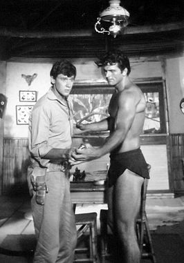 Ron Ely en Andrew Prine in Tarzan