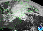 Hurricane Gloria to the east of New Jersey