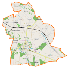 Mapa konturowa gminy Nałęczów, blisko centrum po lewej na dole znajduje się punkt z opisem „Muzeum Bolesława Prusa w Nałęczowie”