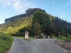 Gabelung des Gößgrabens am Mitteregg, links Klein-Gößgraben, rechts Groß-Gößgraben.