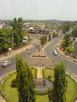 A street in Mapusa, 2015