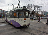 Timișoara: Triebwagen 2013 solo auf der Linie 4