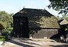 Hallenhuisboerderij 2 Hallenhuisboerderij in ambachtelijk-traditionele stijl, schuur