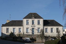 The town hall in Augan