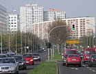 Landsberger Allee, Blick Richtung Stadtzentrum. Gleicher Fotostandpunkt wie Ho-Chi-Minh-Straße