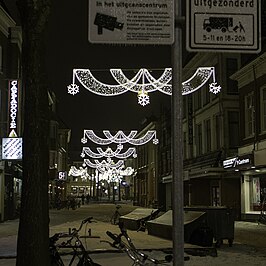 Poelestraat bij nacht