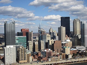 The skyline of Pittsburgh near the Mon Incline