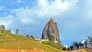 View of Peñón de Guatapé from the road