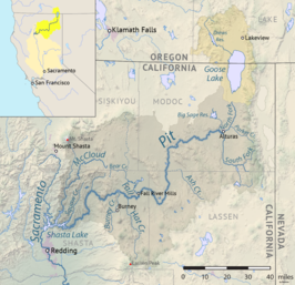 Kaart van het stroomgebied van de Pit in Noordoost-Californië. Vroeger liep het water van Goose Lake soms over in de Pit, maar nu wordt het meer als endoreïsch beschouwd.