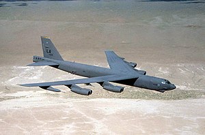 B-52H uçarken
