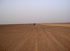 De "vrije zone" in de Westelijke Sahara (foto: mei 2005).