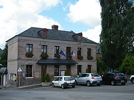 The town hall in Bellengreville