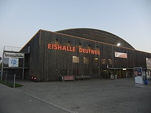 Die Eishalle Deutweg während der Eishockey-Weltmeisterschaft der Frauen 2011