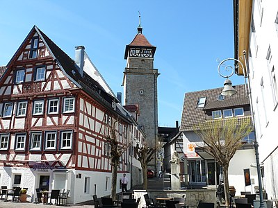 Altstadt mit Hochwachtturm im Hintergrund