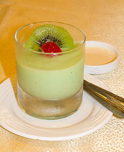 Kiwi pudding, Holiday Restaurant