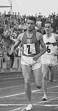 Europameister Michel Jazy (links, im Jahr 1963 vor Harald Norpoth) gewann seinen ersten großen Titel