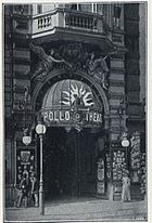 Eingang zum Theater 1900