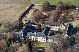 Luchtfoto van Cour Pétral, voormalig cisterciënzerklooster