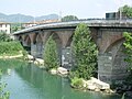 Der Serchio und die Brücke Ponte San Pietro westlich von Lucca