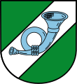 Gemeinde Esselbach In Grün ein breiter silberner Schräglinksbalken, dem ein schräglinks gestelltes blaues Posthorn aufgelegt ist.