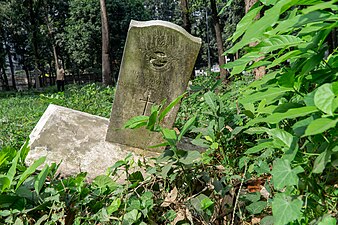 Flt. Lt. Edward N. Owens grave in 2022