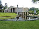 Schloss Charlottenhof mit Terrassenanlage (Geschwister-Scholl-Straße 34a)