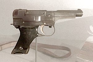 Typ 94 Pistole der Kaiserlich Japanischen Streitkräfte.