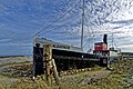 Das Schwesterschiff Albatros aus dem Jahr 1912 liegt heute in Damp auf dem Sandstrand[1]