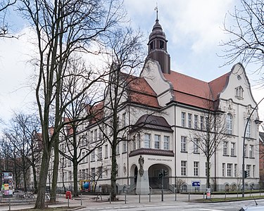 Helene-Lange-Gymnasium