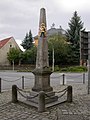 Postmeilensäule vor dem Schützenhaus