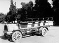 Bus pelancong Packard di Salt Lake City, 1913