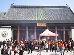 At the Birthday of Che Kung, Che Kung Temple in Sha Tin will become crowded.