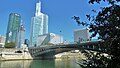 Pont de Neuilly mit Blick auf La Défense (Oktober 2018)