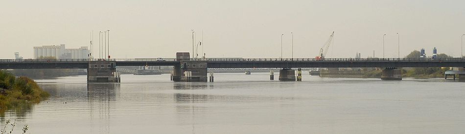 Rupelbrug gezien vanaf linkeroever