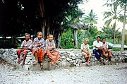 Alledaagse en rituele kleding, West-Timor, 1992.