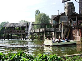 Een bootje van de Niagara dat terug naar het station vaart