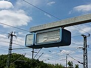 Sonnenlichtgeschädigter Anzeiger am Gleis 34