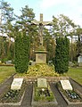 Hochkreuz auf dem Friedhof