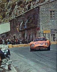 Der Alfa Romeo TZ2 mit dem Roberto Bussinello bei der Targa Florio 1965 am Start war