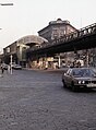 Skalitzer Straße mit U-Bahnhof Görlitzer Bahnhof, Blick von Nordwesten (1988)