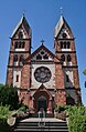 Lutwinuskirche in Mettlach, Ludwig Beckers „Parallelbau“ zur Koblenzer Herz-Jesu-Kirche