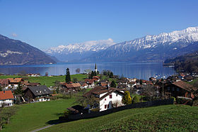 Ausblick auf Faulensee